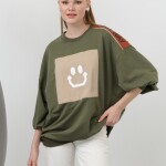 20623  İki İplik Kumaş Smile Baskılı Oversize Tesettür Sweatshirt-Haki