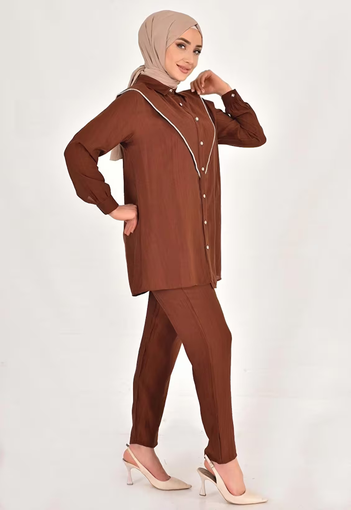 106 LİNA KETEN KUMAŞ TAŞ DETAYLI TESETTÜR 2Lİ TAKIM-KAHVE