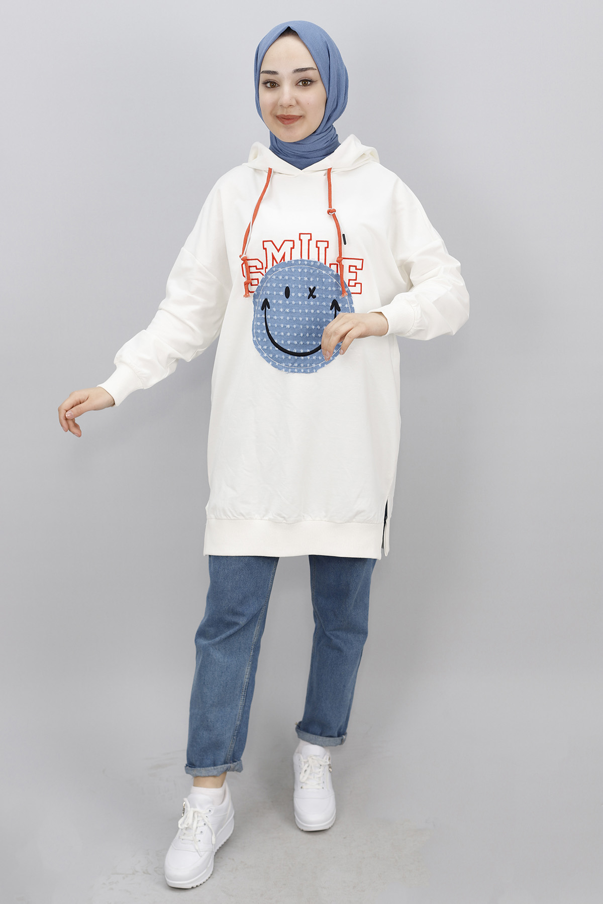 10230 Smile Detaylı Kapüşonlu Sweatshirt