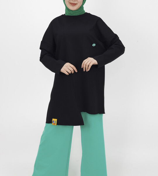 10238 Rozet Detaylı Sweatshirt