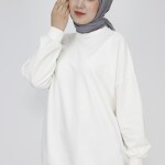 23282 2 İp Kumaş Tüy Ve İnci Detaylı Oversize Sweatshirt-EKRU