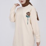 6972 Pul İşleme Detaylı 2 İp Kumaş Sweatshirt-BEJ