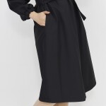 11051 Bondit Kumaş Broş Detaylı Orta Boy Trençkot-SİYAH