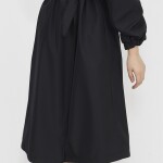 11051 Bondit Kumaş Broş Detaylı Orta Boy Trençkot-SİYAH