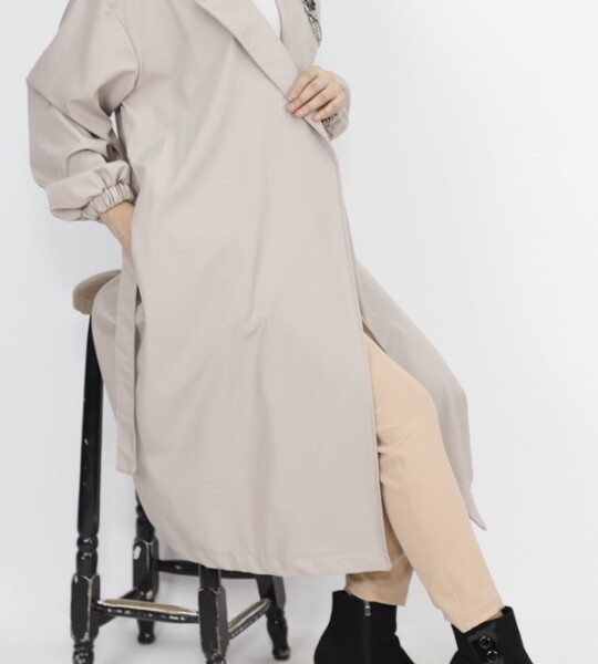 11051 Bondit Kumaş Broş Detaylı Orta Boy Trençkot-TAŞ