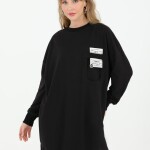 10597 PUANE İKİ İPLİK KUMAŞ CEP VE YAZI DETAYLI SWEATSHIRT-SİYAH