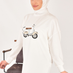 10636 İki İplik Kumaş Scooter Nakış Detaylı Tesettür Sweatshirt-EKRU