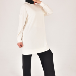 10614 Modal Kumaş Taş ve Nakış Detaylı Tesettür Tunik-Ekru